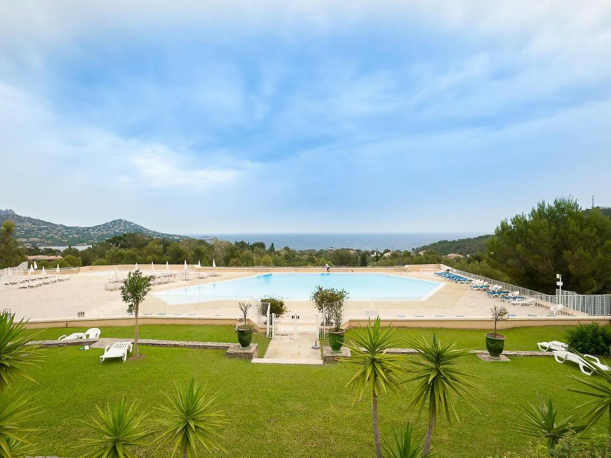 Apartment Village Cap Esterel - Le Hameau-29 By Interhome Saint-Raphaël